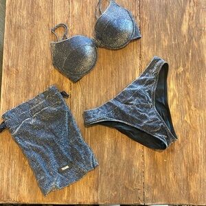 Navy sparkle traingl suit